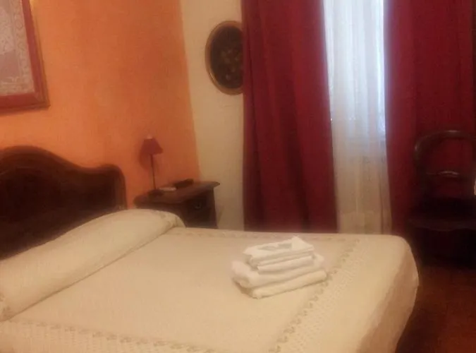 Vecchia Couette-café 4*