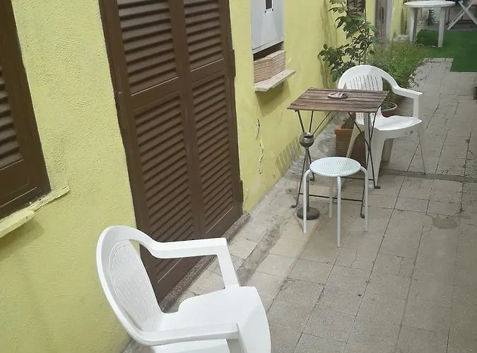 Vecchia Bed & Breakfast 4*